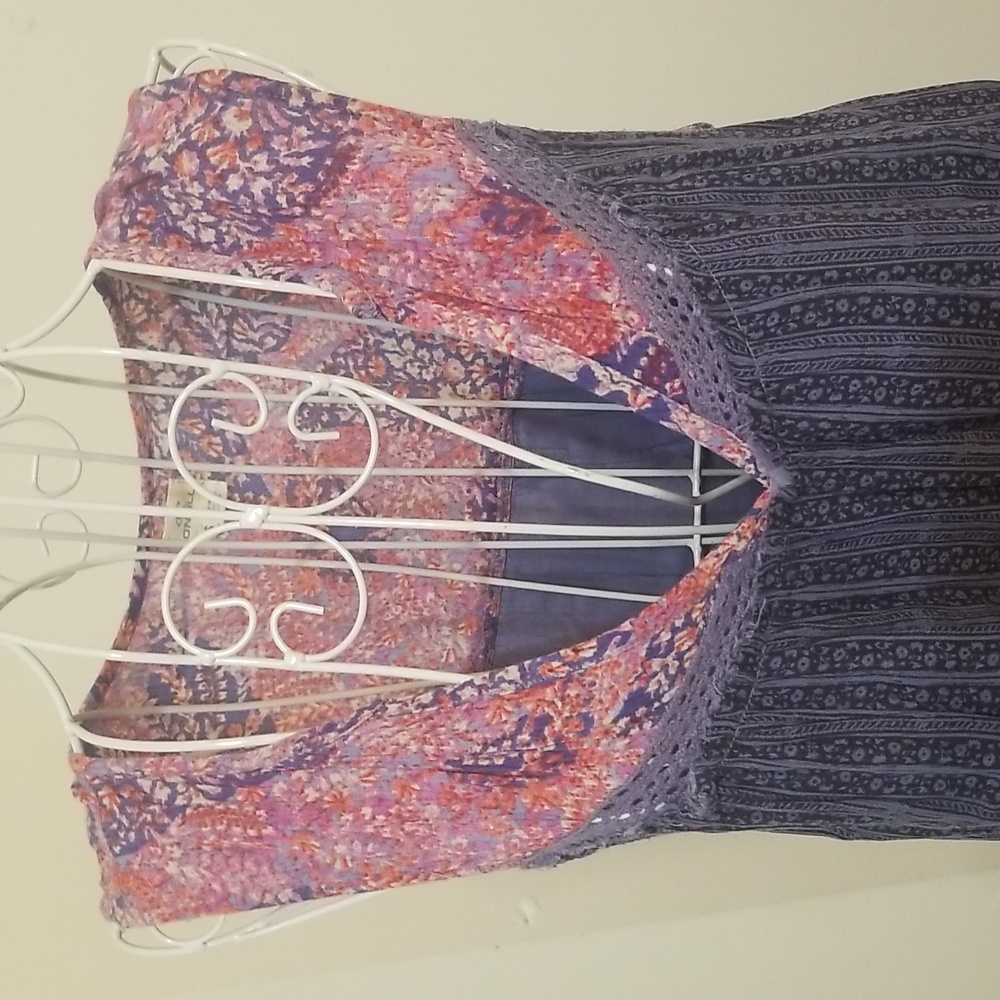 O'NEILL flowy dress. Size small - Picture 2 of 11